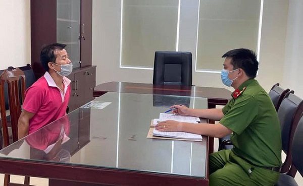 ha noi tam giu nguoi dan ong cam con nhi khuc tan cong chot phong dich 01