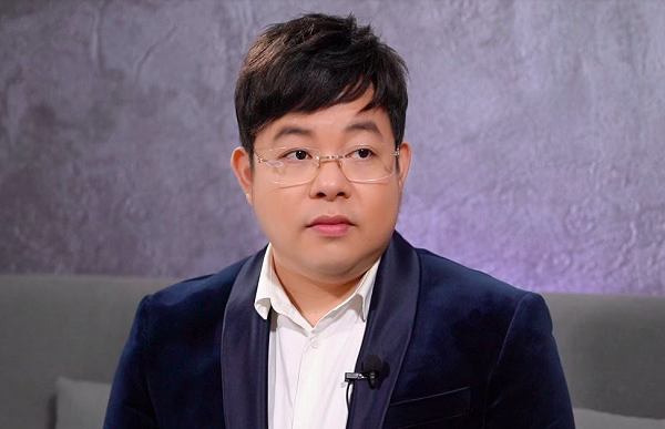 quang le bat ngo tiet lo da tung cuoi vo nam 22 tuoi se khong ket hon lan nua vi am anh qua khu 01