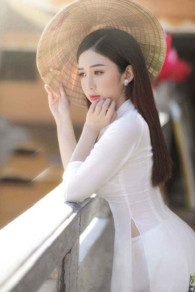 mc 10x cua dai vtv co luc hap dan cuc manh nho guong mat thien than cung than hinh nong bong 01 mc 10x cua dai vtv co luc hap dan cuc manh nho guong mat thien than cung than hinh nong bong 01