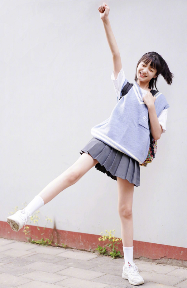 tieu long nu nhi sau 7 nam gay sot voi nhan sac nhu hoa nhu nguyet o tuoi 13 08
