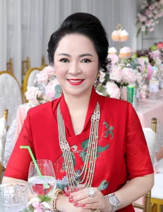 lo anh ngay xua cua ba nguyen phuong hang chang trach dai gia dung lo voi lai yeu chieu vo den vay 04