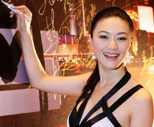 sao nu mang thai ngoai y muon khi quay phim danh tinh nguoi cha chi duoc tiet lo boi dung mao con gai luc truong thanh 02