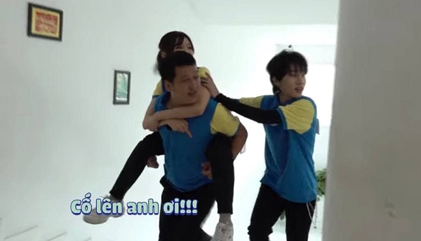 jun pham bi soi ban tay hu trong running man cac sao nam khac thi sao 06 jun pham bi soi ban tay hu trong running man cac sao nam khac thi sao 06