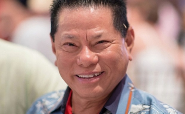 ty phu hoang kieu nhan nuoi 23 nguoi con cua phi nhung ba phuong hang noi chi can 10 trieu do khong can dua sang my 01 ty phu hoang kieu nhan nuoi 23 nguoi con cua phi nhung ba phuong hang noi chi can 10 trieu do khong can dua sang my 01