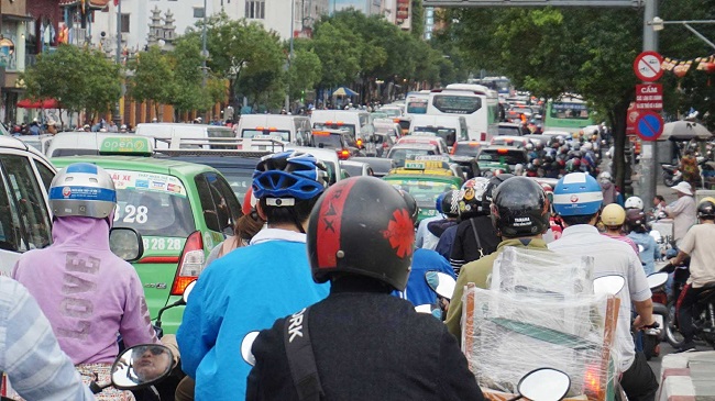 de xuat thu phi o to vao trung tam tp hcm 01