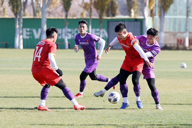 hlv truong cua u23 myanmar bi cam chi dao o tran gap u23 viet nam 01 hlv truong cua u23 myanmar bi cam chi dao o tran gap u23 viet nam 01