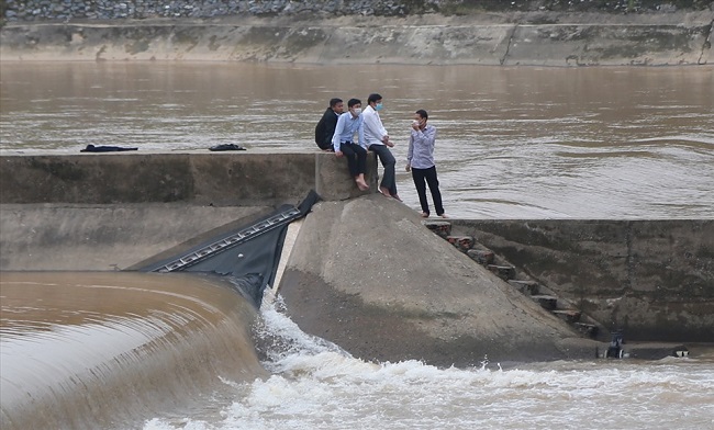 vu tau cho doan can bo so gtvt quang tri gap su co tim thay thi the chu doanh nghiep bi mat tich 01 vu tau cho doan can bo so gtvt quang tri gap su co tim thay thi the chu doanh nghiep bi mat tich 01
