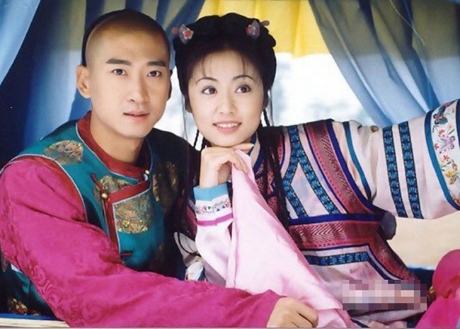 cuoc song cua nhi khang chau kiet sau gan 20 nam bi tay chay boi scandal cuong hon lam tam nhu 01 cuoc song cua nhi khang chau kiet sau gan 20 nam bi tay chay boi scandal cuong hon lam tam nhu 01