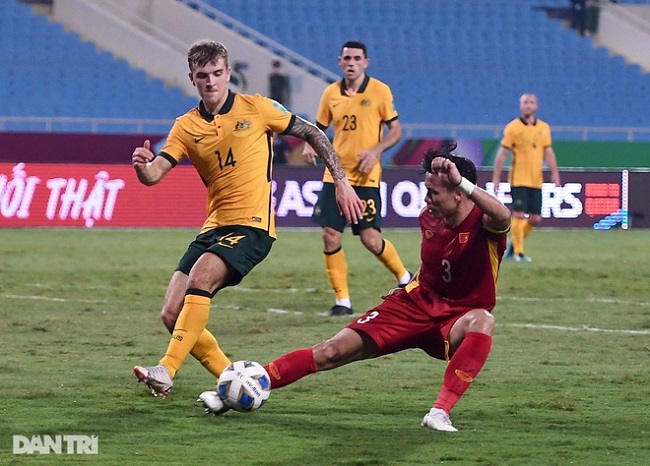 san my dinh lot xac truoc tran viet nam nhat ban 10