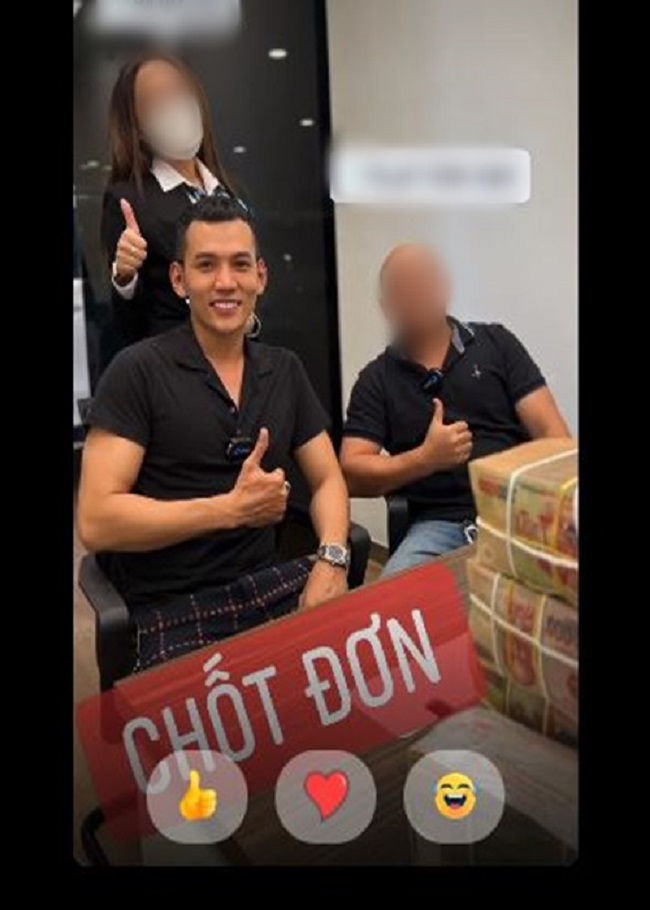 dan tinh choang vang khi phuong trinh jolie duoc chong sap cuoi chong nui tien mua xe 8 ty tang dip noel 03 dan tinh choang vang khi phuong trinh jolie duoc chong sap cuoi chong nui tien mua xe 8 ty tang dip noel 03