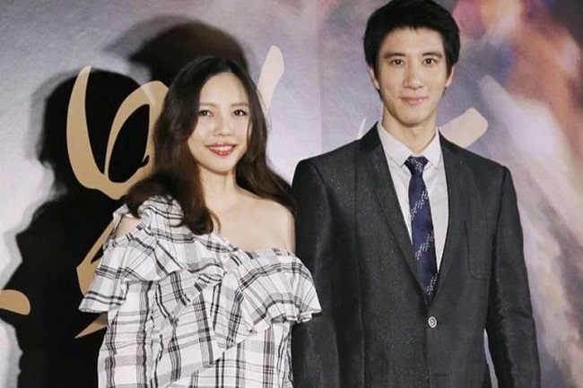 vuong luc hoanh bi vo cu to te bac ngoai tinh bo chong va con dau dau khau 03 vuong luc hoanh bi vo cu to te bac ngoai tinh bo chong va con dau dau khau 03