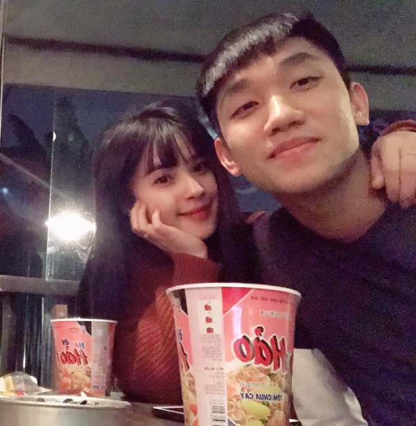 nu streamer xinh dep bac nhat cua lang game viet tung bi dai gia bo hang tram trieu ga gam 03 nu streamer xinh dep bac nhat cua lang game viet tung bi dai gia bo hang tram trieu ga gam 03
