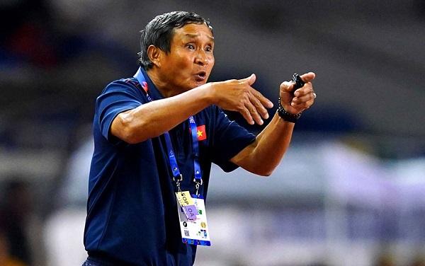 hlv mai duc chung khong du dieu kien dan dat doi tuyen nu viet nam du world cup 2023 01 hlv mai duc chung khong du dieu kien dan dat doi tuyen nu viet nam du world cup 2023 01