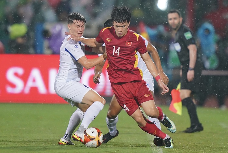 truyen thong quoc te chi ra diem yeu cua u23 viet nam khong de de bao ve hcv 01 truyen thong quoc te chi ra diem yeu cua u23 viet nam khong de de bao ve hcv 01