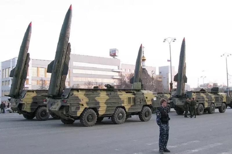 thanh pho nga giap bien gioi ukraine trung ten lua dan dao 3 nguoi thiet mang 02 thanh pho nga giap bien gioi ukraine trung ten lua dan dao 3 nguoi thiet mang 02