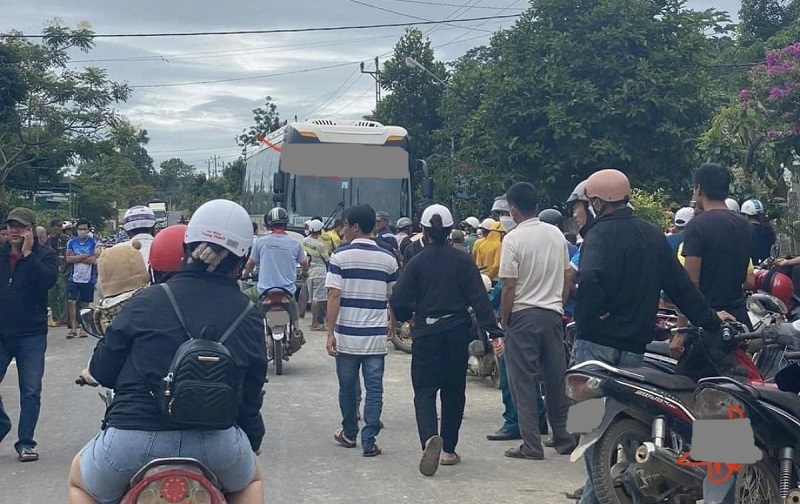 dieu tra nguyen nhan nguoi dan ong tu vong tren xe khach o dak lak 01 dieu tra nguyen nhan nguoi dan ong tu vong tren xe khach o dak lak 01