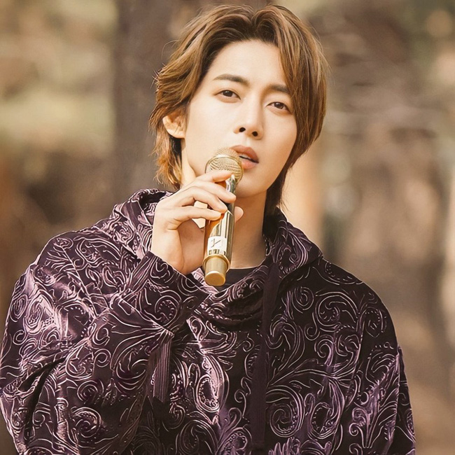 kim hyun joong vuon sao bang sap len chuc bo cung moi tinh dau 01 kim hyun joong vuon sao bang sap len chuc bo cung moi tinh dau 01