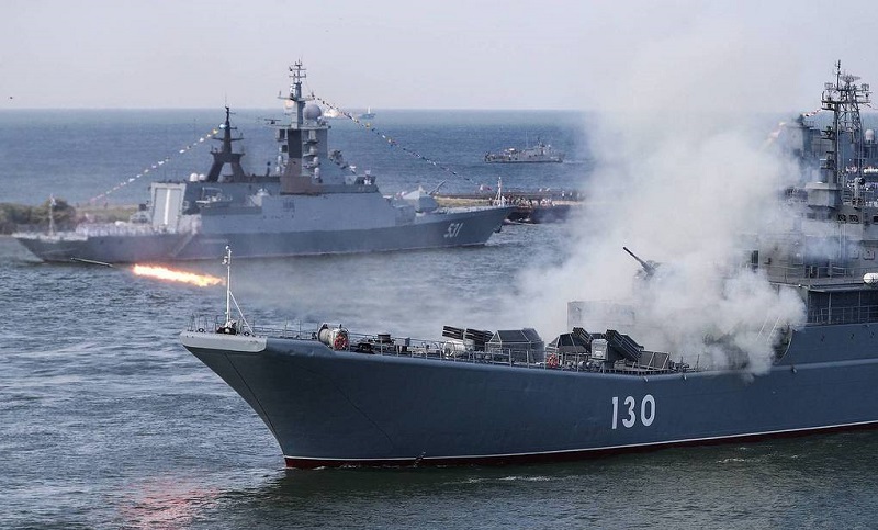 ham doi bien den cua nga o crimea bi tan cong 01 ham doi bien den cua nga o crimea bi tan cong 01