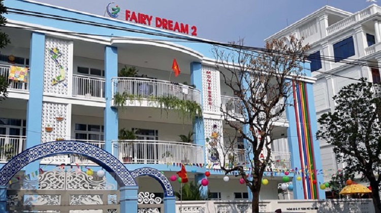 tam dinh chi giao vien mam non nghi co hanh vi bao luc voi tre o thai binh 02
