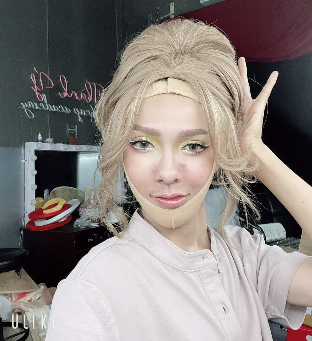 hot tiktoker vo thanh y choi lon chi 200 trieu de trung tu nhan sac tai adona 03 hot tiktoker vo thanh y choi lon chi 200 trieu de trung tu nhan sac tai adona 03
