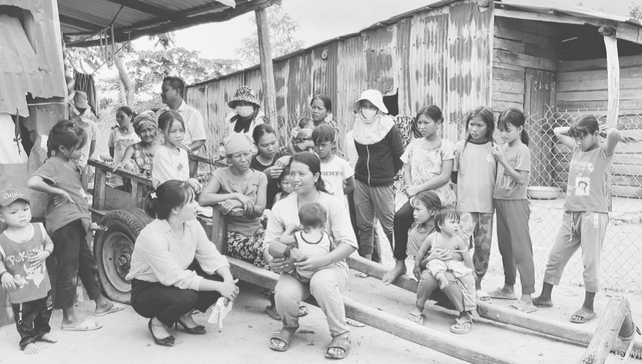 ngoi lang giua rung xanh va mien dat moi 01