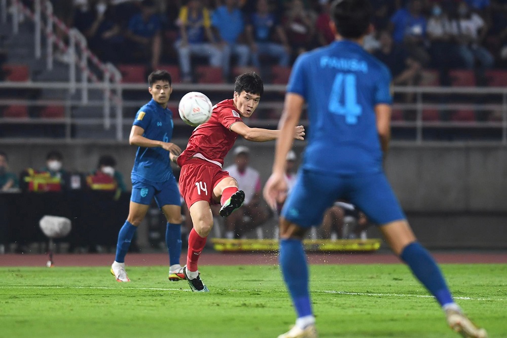 ket qua aff cup 2022 thai lan vs viet nam man chia tay buon cua ong park 01