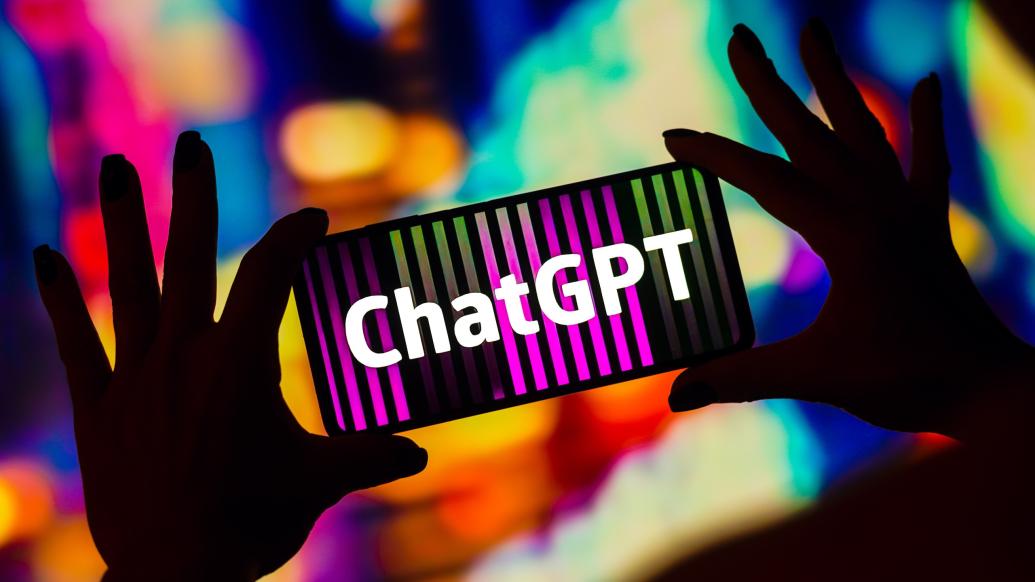bi de doa vi the google gap rut phat trien doi thu canh tranh voi chatgpt 01 bi de doa vi the google gap rut phat trien doi thu canh tranh voi chatgpt 01