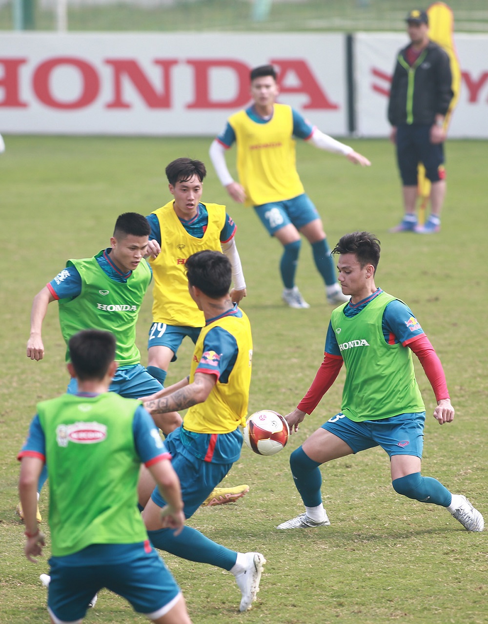 tuyen viet nam va u23 doi dau nay lua tren san tap 10 tuyen viet nam va u23 doi dau nay lua tren san tap 10