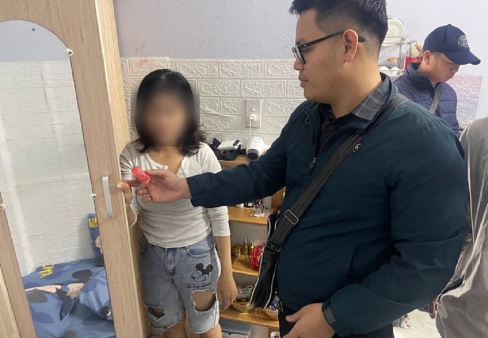 thue nguoi giup viec tren mang chu nha bi trom gan 14 000 usd va vang 01 thue nguoi giup viec tren mang chu nha bi trom gan 14 000 usd va vang 01