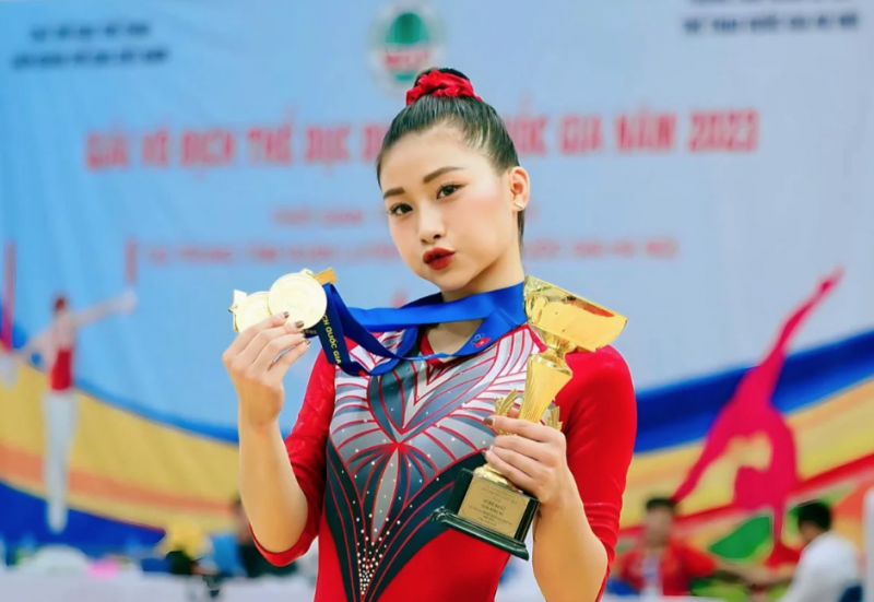 lum xum vu nu vdv xin giai nghe o tuoi 20 viec thoi tap pham nhu phuong la dung quy trinh1 lum xum vu nu vdv xin giai nghe o tuoi 20 viec thoi tap pham nhu phuong la dung quy trinh1
