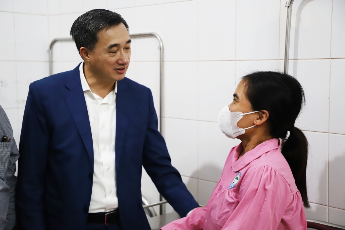 thu truong bo y te can nhieu hoat dong kham chua benh mien phi cho dong bao cac dan toc thu truong bo y te can nhieu hoat dong kham chua benh mien phi cho dong bao cac dan toc