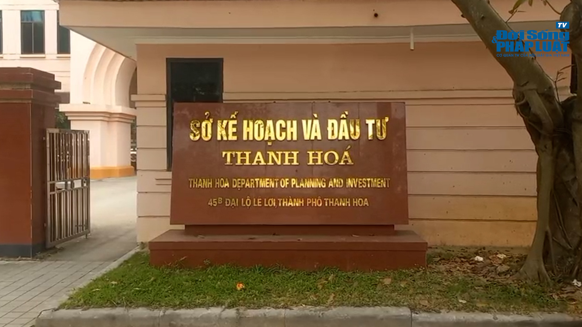 7000 ty00023103still031 7000 ty00023103still031