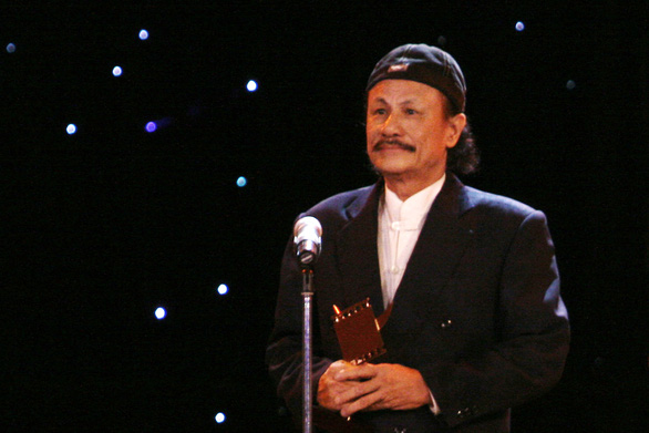 dao dien le cung bac