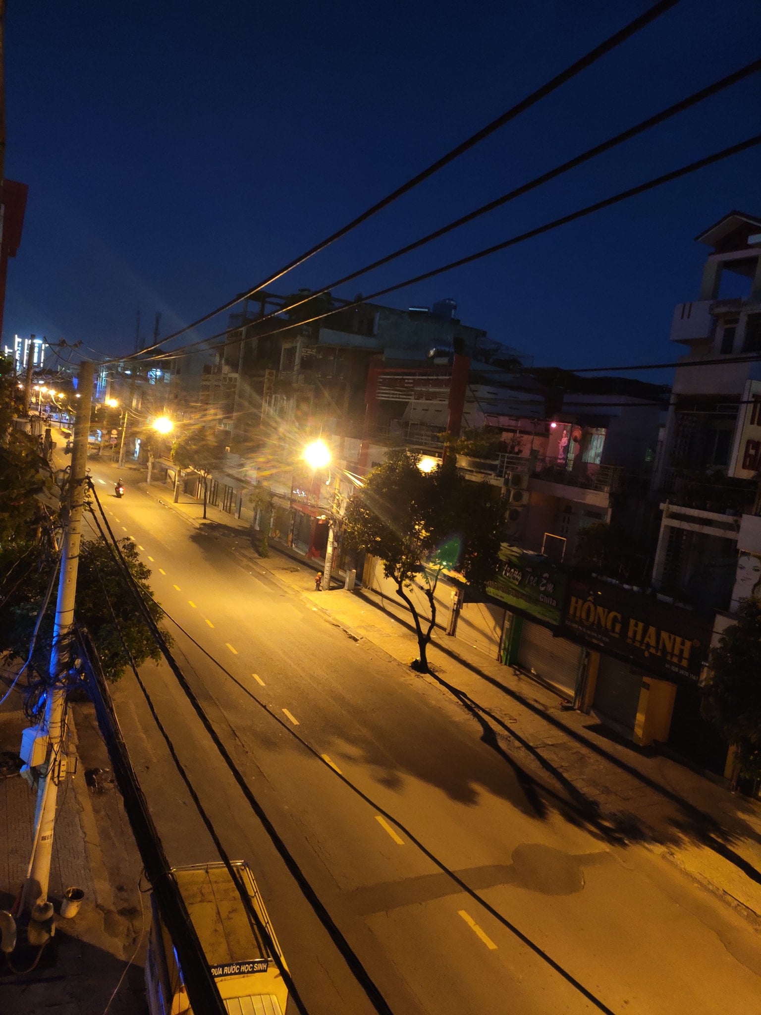 tphcm ngay dau thuc hien lenh gioi nghiem 5 tphcm ngay dau thuc hien lenh gioi nghiem 5