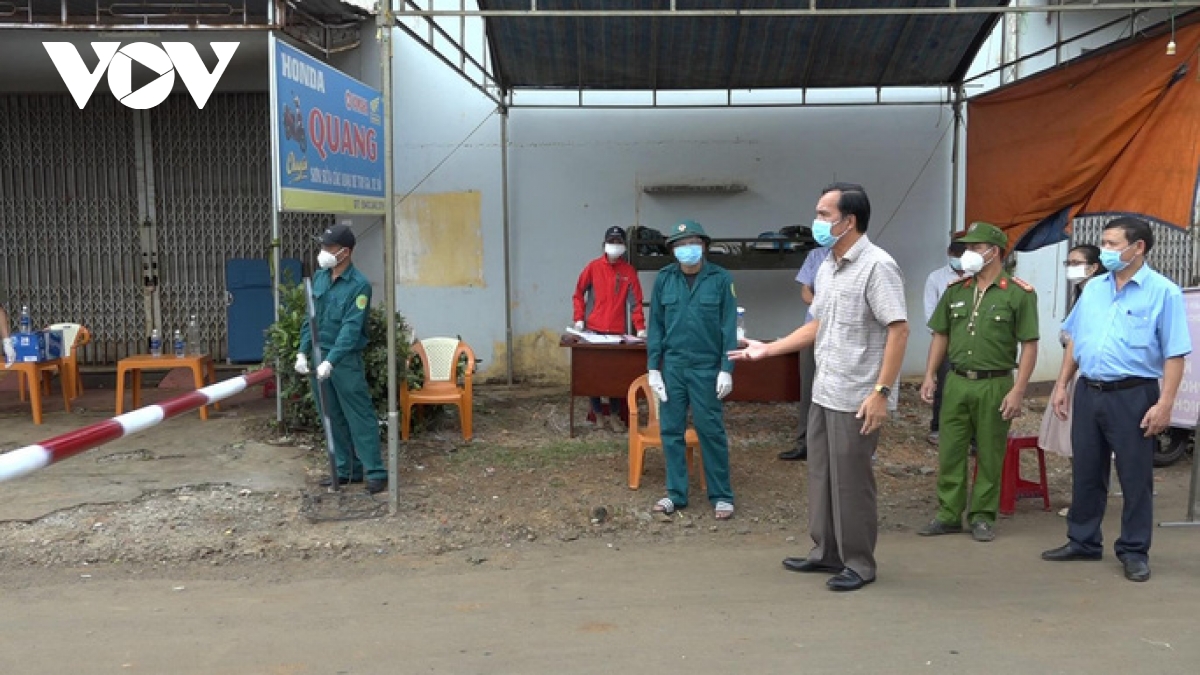 huyen cu kuin kiem tra cong tac phong dich covid 19 huyen cu kuin kiem tra cong tac phong dich covid 19