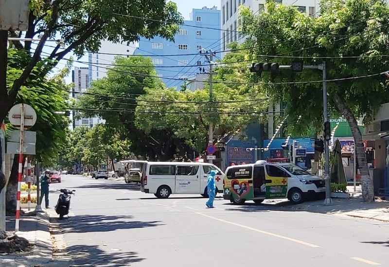 xe cuu thuong va cham xe cuu thuonghpdr