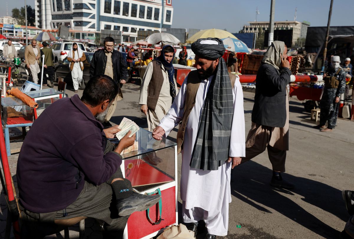 taliban cam dung ngoai te taliban cam dung ngoai te