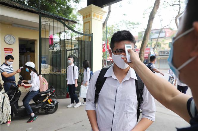 hoc sinh tro lai truong hoc sinh tro lai truong