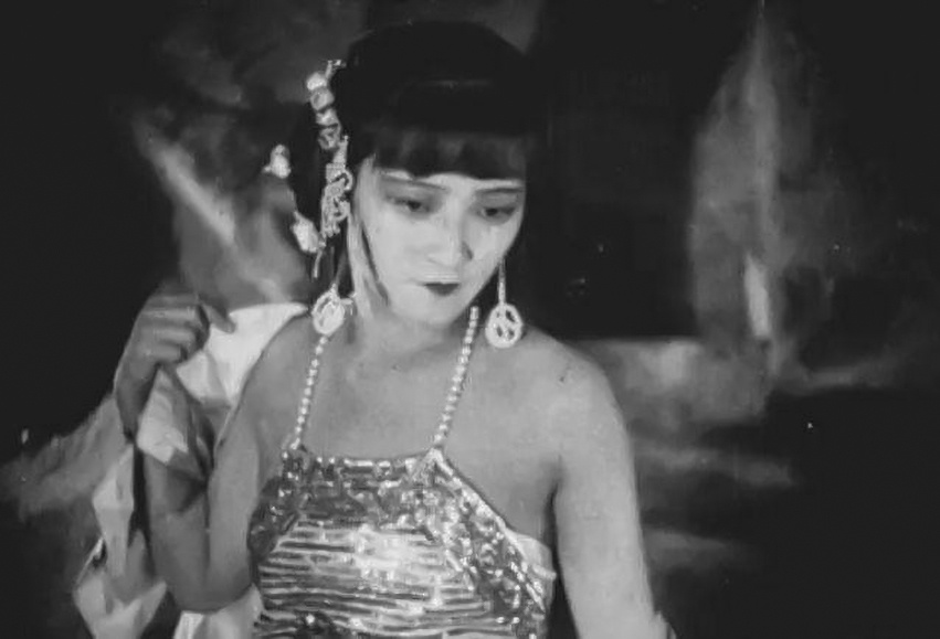 tay du ky 1927 bi cam chieu 1 tay du ky 1927 bi cam chieu 1