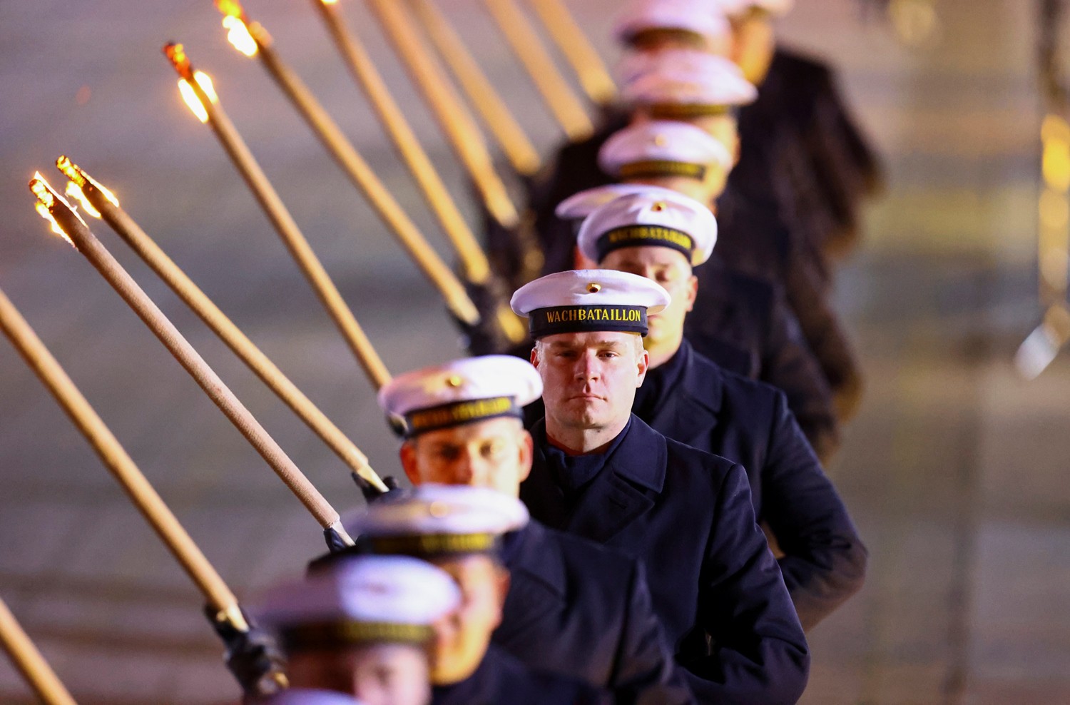 dai quan le chia tay ba merkel