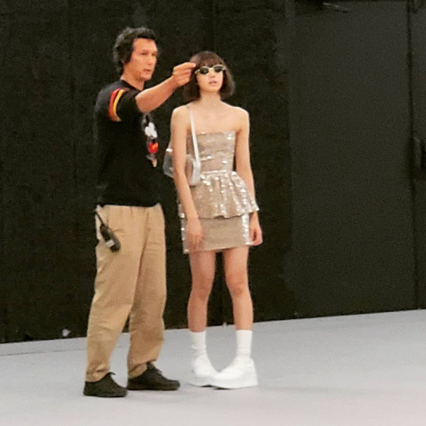 lisa blackpink hau truong