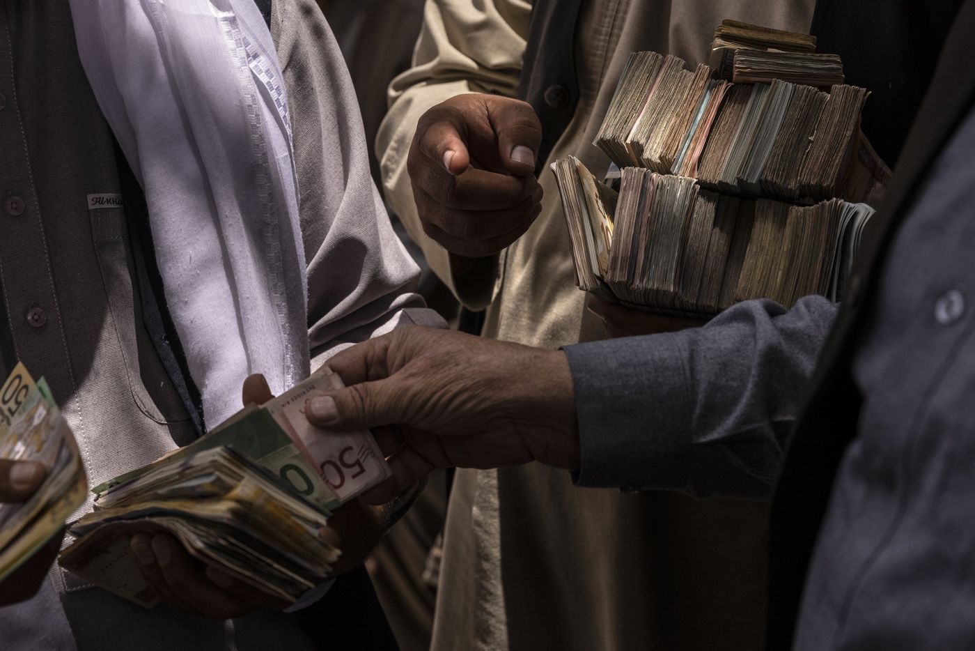 khung hoang afghanistan