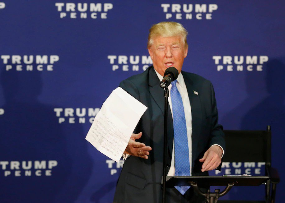 cuu tong thong trump