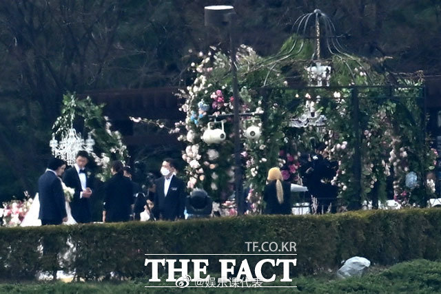 632ea0bfly1h0t3h89yf1j20hs0bvmz5