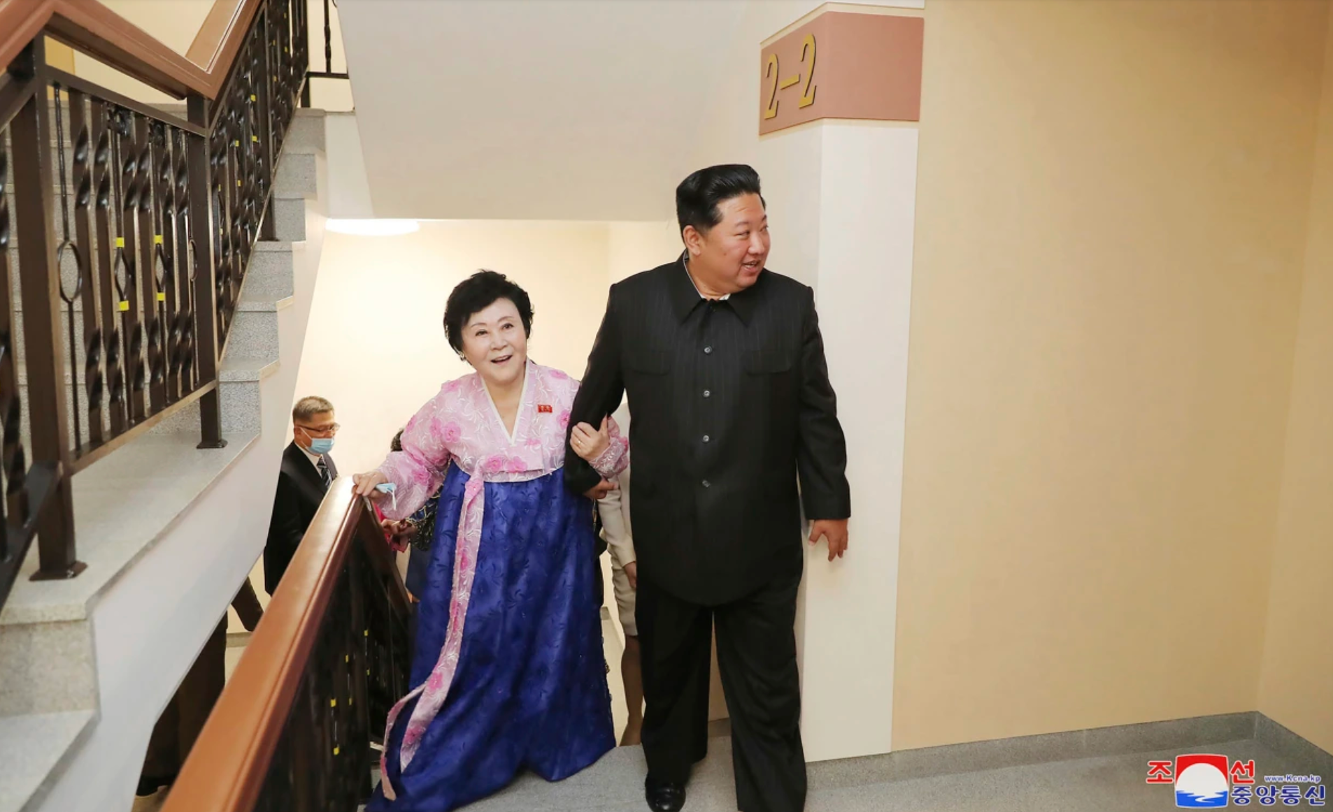 screen shot 2022 04 15 at 103031