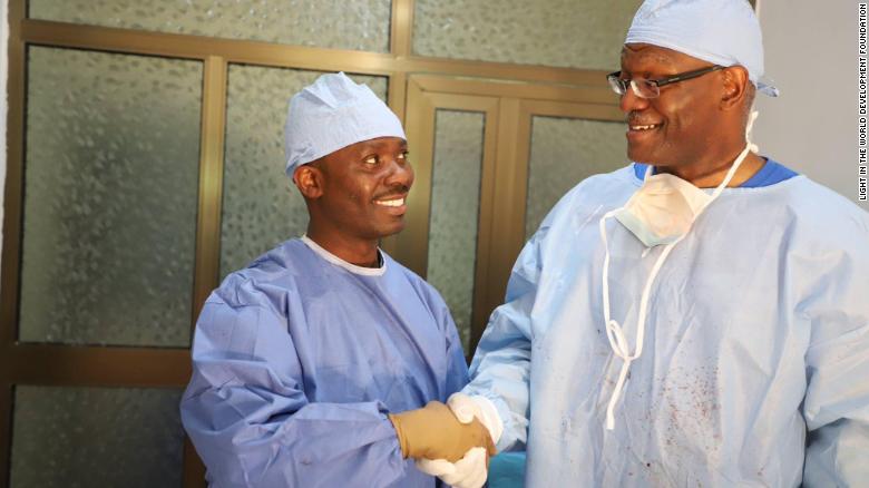 bac si phau thuat lung bac si phau thuat lung