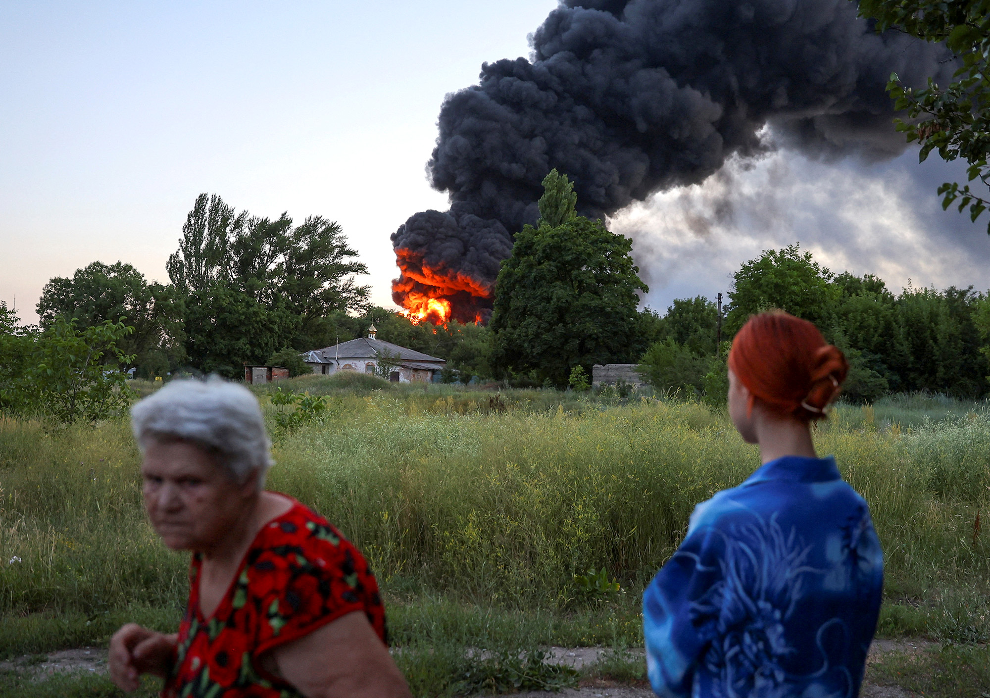 khu dan cu o donetsk bi ban pha khu dan cu o donetsk bi ban pha