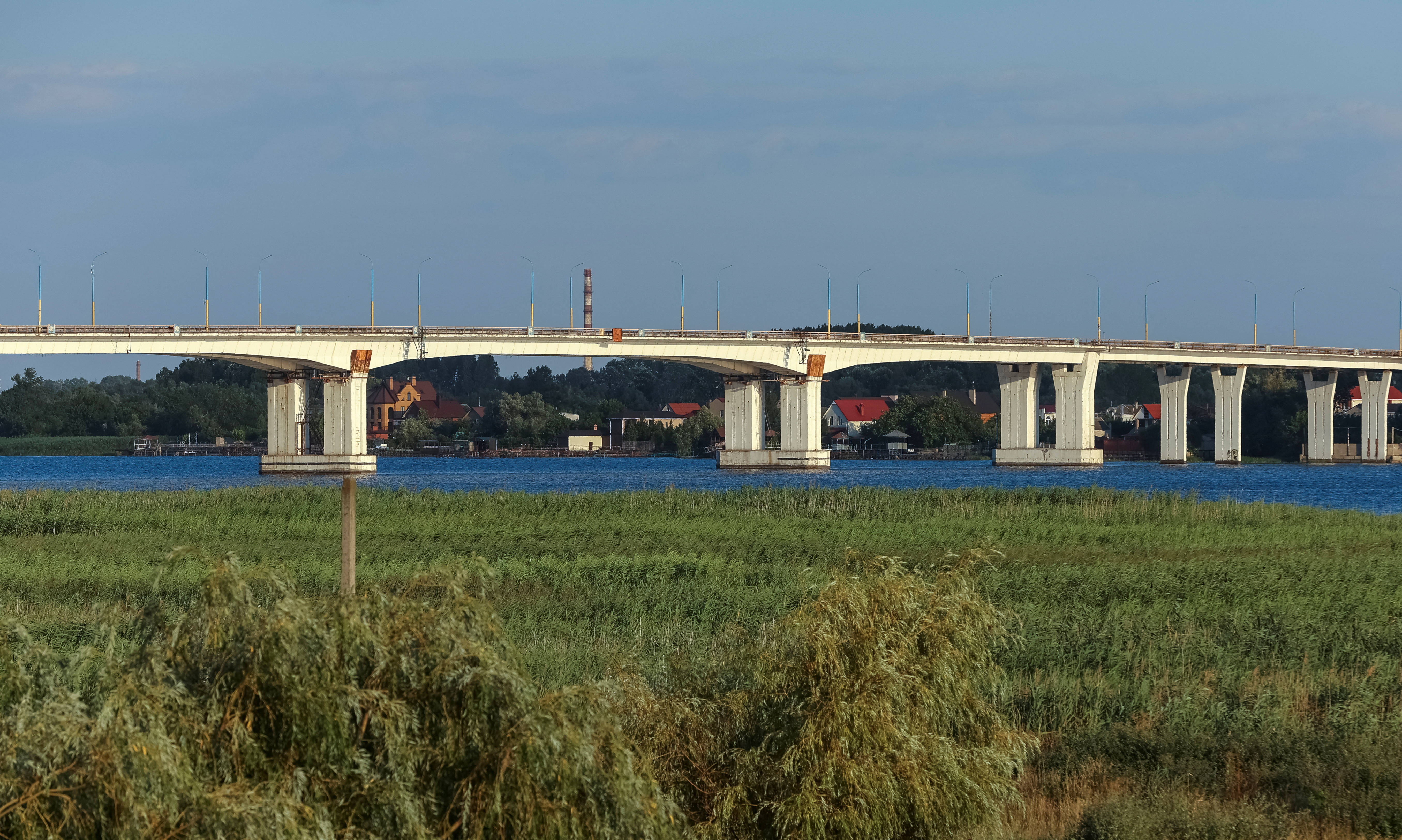 ukraine tan cong 3 cay cau o kherson ukraine tan cong 3 cay cau o kherson