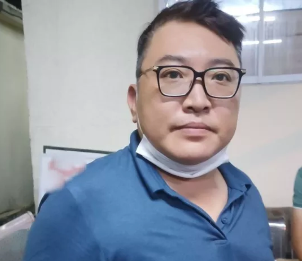 doi tuong truy na quoc te kim min chul