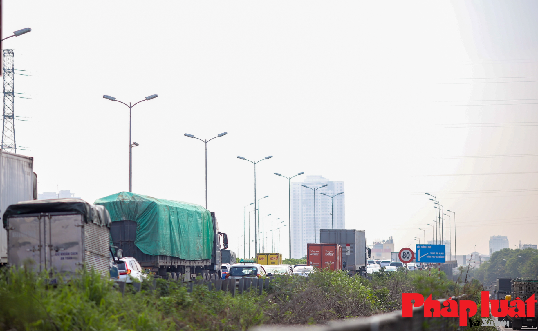 ha noi un tac ngay 3 9 2